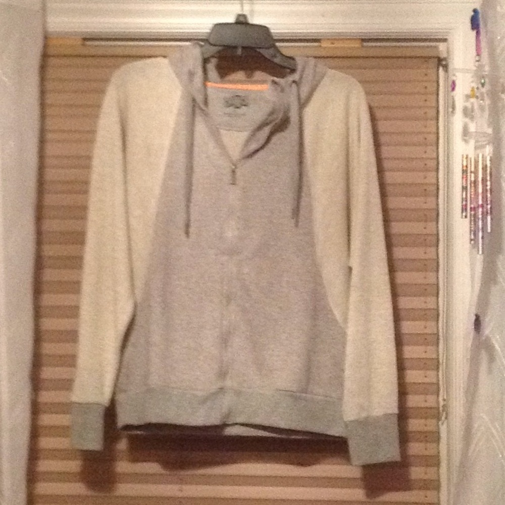 Long sleeve zip front hoodie top
